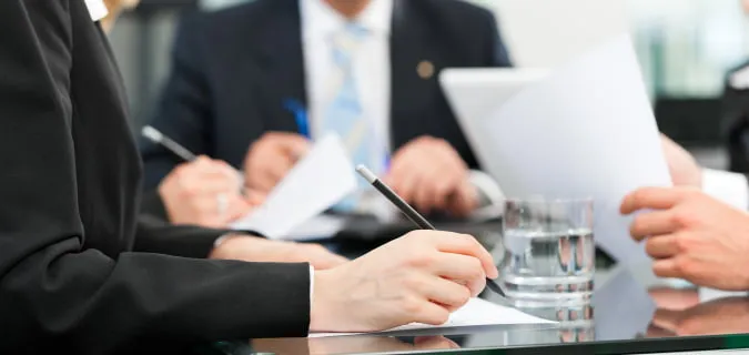 Things to Consider when You Hire a Lawyer