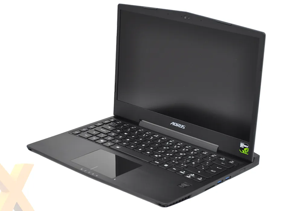 Aorus X3 PLUS V4 CF2