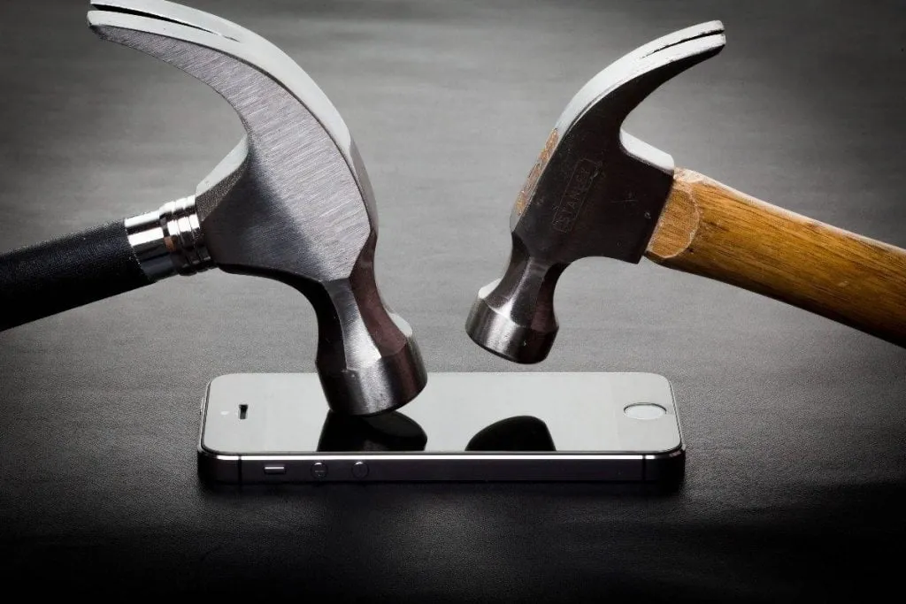 How to Protect Your Smartphones in Various Scenarios